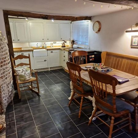 Delightful 3Bed Thatched Cottage Stockbridge  Exterior photo