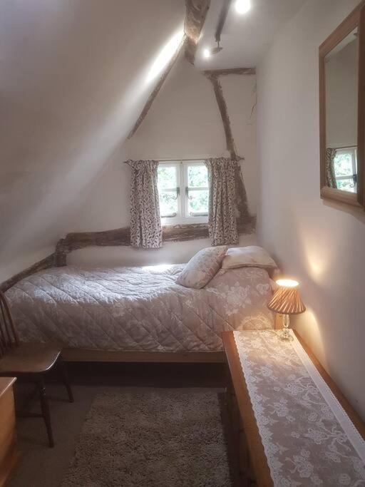 Delightful 3Bed Thatched Cottage Stockbridge  Exterior photo